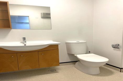 Photo of property in Budget Car Rental, 2/81 Ghuznee Street, Te Aro, Wellington, 6011