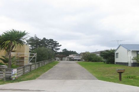 Photo of property in 107 Cordyline Crescent, Matarangi, Whitianga, 3592