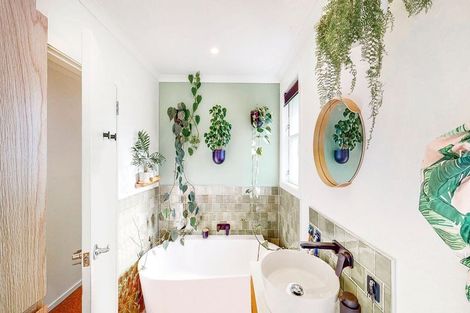 Photo of property in 26 Doris Gordon Crescent, Crofton Downs, Wellington, 6035