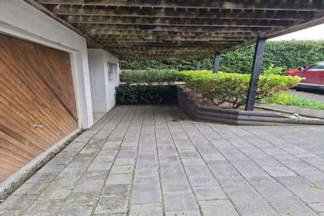 Photo of property in 84a Marine Parade, Mellons Bay, Auckland, 2014