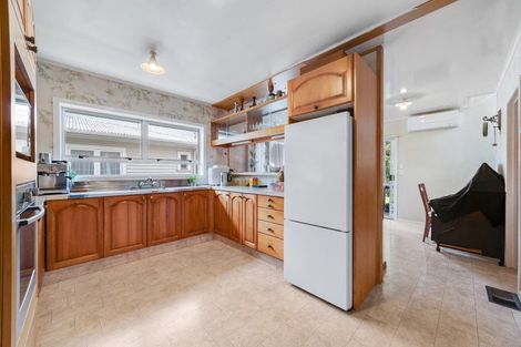 Photo of property in 35 Pembroke Street, Papatoetoe, Auckland, 2025
