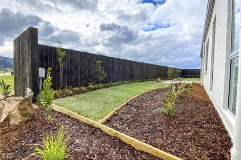 Photo of property in 7 Awatea Drive, Whitianga, 3510