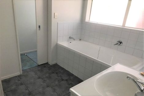 Photo of property in 6a Gillies Avenue, Claudelands, Hamilton, 3214