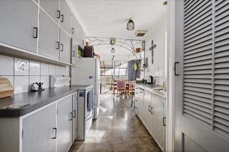 Photo of property in 48 Cecil Street, St Andrews, Hamilton, 3200