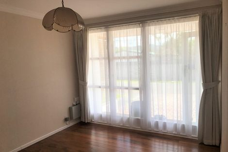 Photo of property in 1a Saulbrey Grove, Woburn, Lower Hutt, 5010