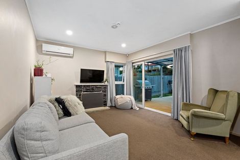 Photo of property in 67 Roberts Road, Te Atatu South, Auckland, 0610