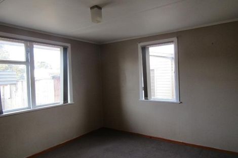 Photo of property in 27 Te Rangitautahanga Road, Turangi, 3334