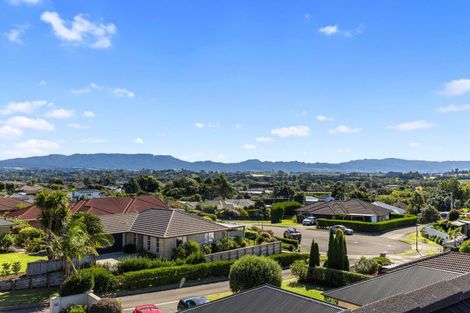 Photo of property in 16 Parkland Rise, Omokoroa, 3114