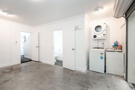 Photo of property in 7 Murphy Street, Thorndon, Wellington, 6011