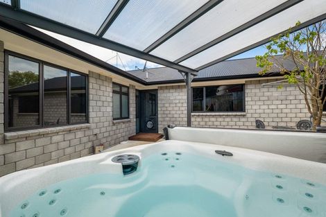 Photo of property in 12 Noble Johnston Drive, Katikati, 3129