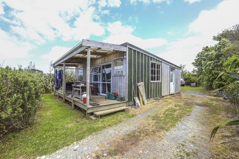 Photo of property in 285 Govan Wilson Road, Whangaripo, Warkworth, 0985