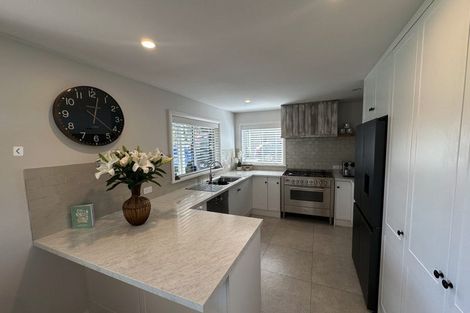 Photo of property in 4 Mercury Place, Wanaka, 9305