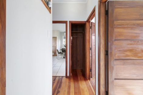 Photo of property in 90 Manson Street, Terrace End, Palmerston North, 4410