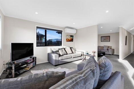 Photo of property in 3 Jules Crescent, Bell Block, New Plymouth, 4312