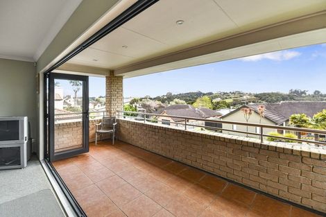 Photo of property in 5 Beirut Court, The Gardens, Auckland, 2105