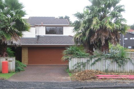 Photo of property in 24 Honeysuckle Lane, Mairangi Bay, Auckland, 0630