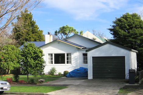 Photo of property in 120 Jickell Street, Hokowhitu, Palmerston North, 4410
