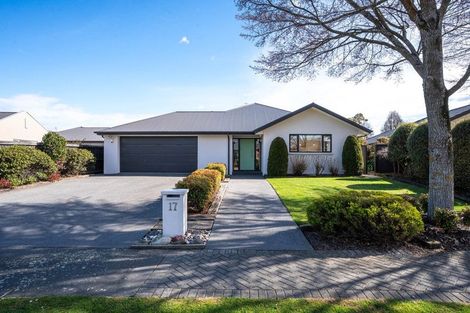 Photo of property in 17 Kilbride Gardens, Halswell, Christchurch, 8025
