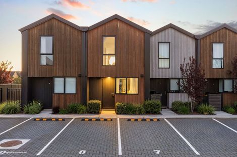 Photo of property in 2/111 Edgeware Road, St Albans, Christchurch, 8014