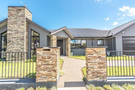 Photo of property in 1 Edith Collier Drive, Otamatea, Whanganui, 4500