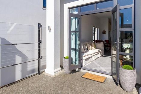 Photo of property in 102 Peterborough Street, Christchurch Central, Christchurch, 8013