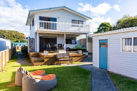 Photo of property in 894 Pataua South Road, Pataua South, Onerahi, 0192