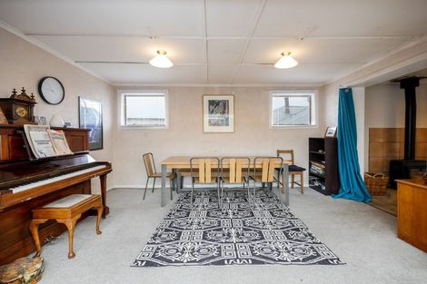 Photo of property in 124 Centennial Avenue, Helensburgh, Dunedin, 9010