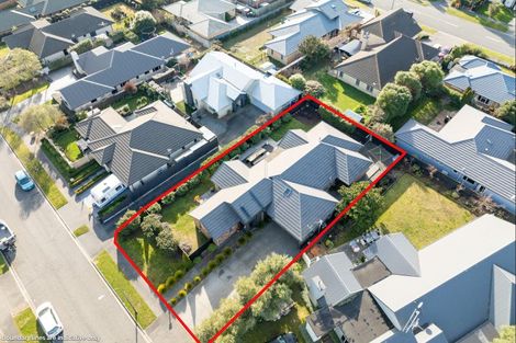 Photo of property in 24 Foresters Crescent, Parklands, Christchurch, 8083