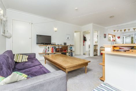 Photo of property in 2/45 Francis Street, Hauraki, Auckland, 0622