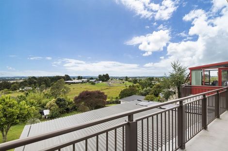 Photo of property in 466 Don Buck Road, Massey, Auckland, 0614