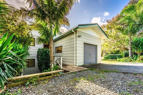 Photo of property in 11 Te Kapa Place, Snells Beach, 0920