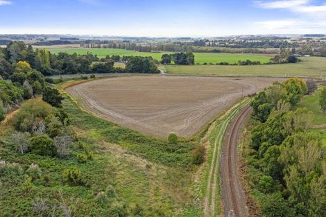 Photo of property in 70 Kakariki Road, Marton, 4787