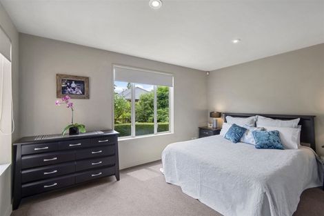 Photo of property in 2 Kemp Lane, Papanui, Christchurch, 8053