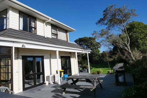 Photo of property in 21 Windsor Avenue, Waikanae, 5036