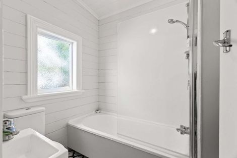 Photo of property in 407 French Street, Akina, Hastings, 4122