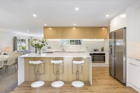 Photo of property in 1/48 Seaton Road, Murrays Bay, Auckland, 0630