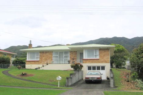 Photo of property in 27 Carlton Street, Te Aroha, 3320