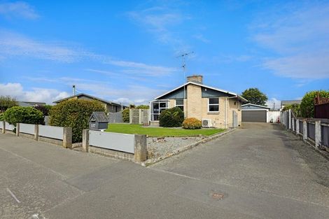 Photo of property in 137 Mcmurdo Street, Tinwald, Ashburton, 7700