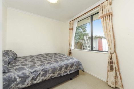 Photo of property in 12a Wordsworth Road, Manurewa, Auckland, 2102