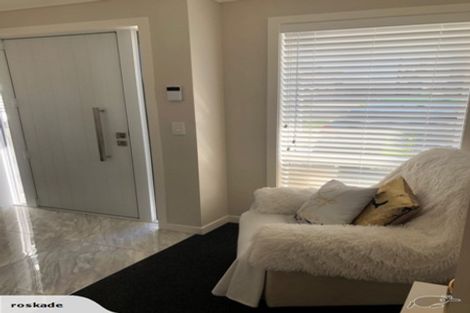 Photo of property in 19 Regis Park Drive, Pukekohe, 2120