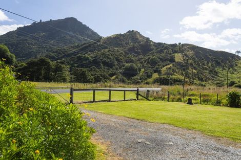 Photo of property in 3821 Waiapu Road, Tokomaru Bay, 4079