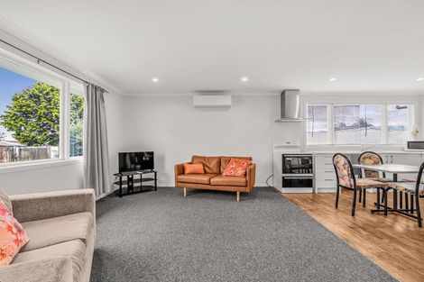 Photo of property in 22 Sunrise Avenue, Owhata, Rotorua, 3010