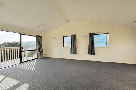 Photo of property in 20 Morere Street, Titahi Bay, Porirua, 5022