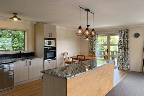 Photo of property in 6 Brydon Way, Paparangi, Wellington, 6037