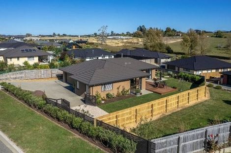 Photo of property in 22 Les Wakefield Road, Mapua, 7005