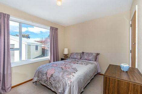 Photo of property in 5 Merle Place, Somerfield, Christchurch, 8024