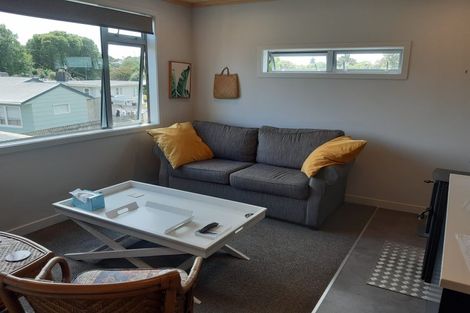 Photo of property in 10 Alexander Road, Raumati Beach, Paraparaumu, 5032