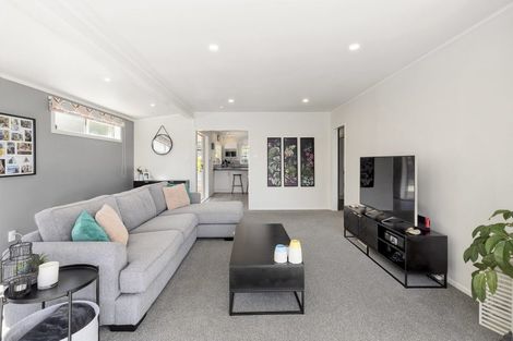 Photo of property in 68 Eskdale Road, Papakowhai, Porirua, 5024