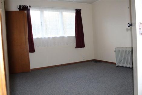 Photo of property in 11 Wainhouse Street, Stokes Valley, Lower Hutt, 5019
