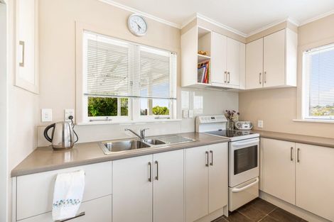 Photo of property in 46 Woodford Avenue, Henderson, Auckland, 0610